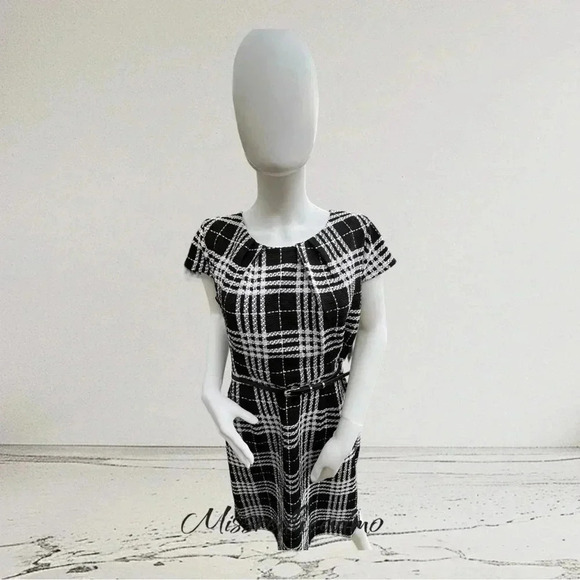 ~NY & Co~ Beautiful Dress - Size 8 - Picture 2 of 7